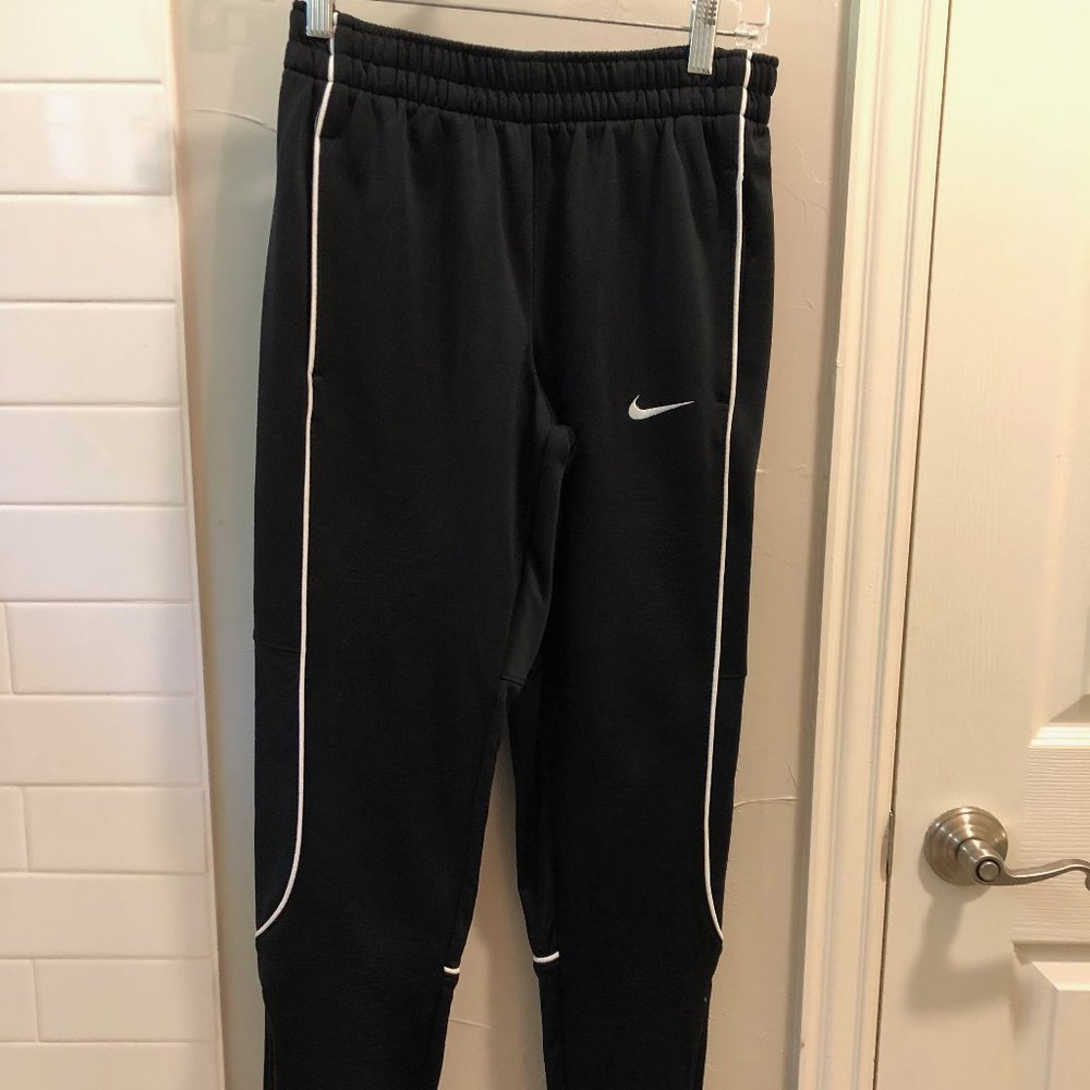 Nike Dri-FIT black warm up pants with shoe zipper